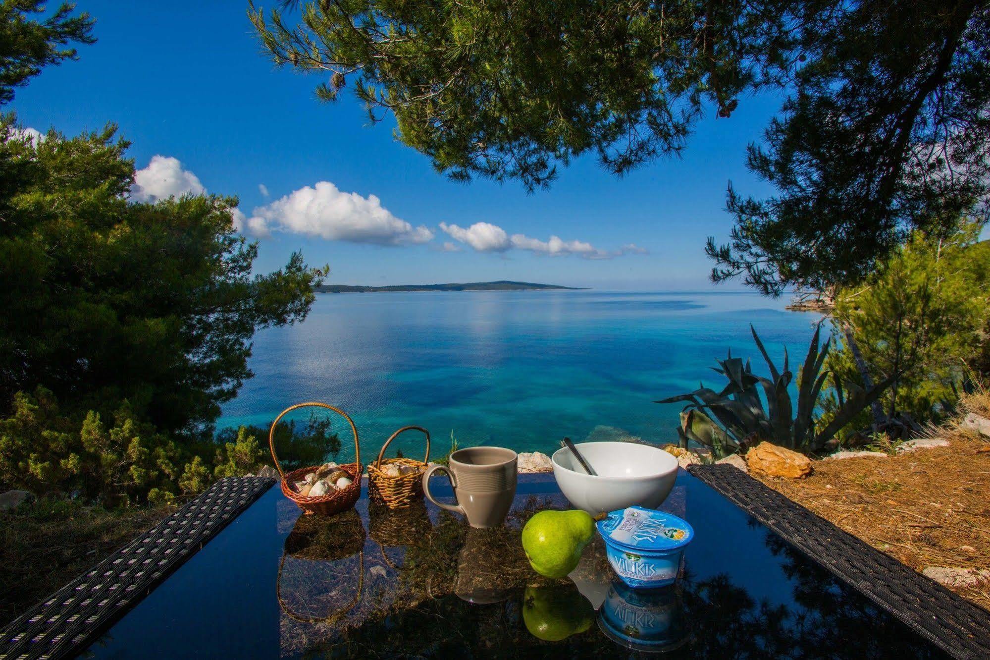Cast Away - Eco Resort Zavala Exterior foto